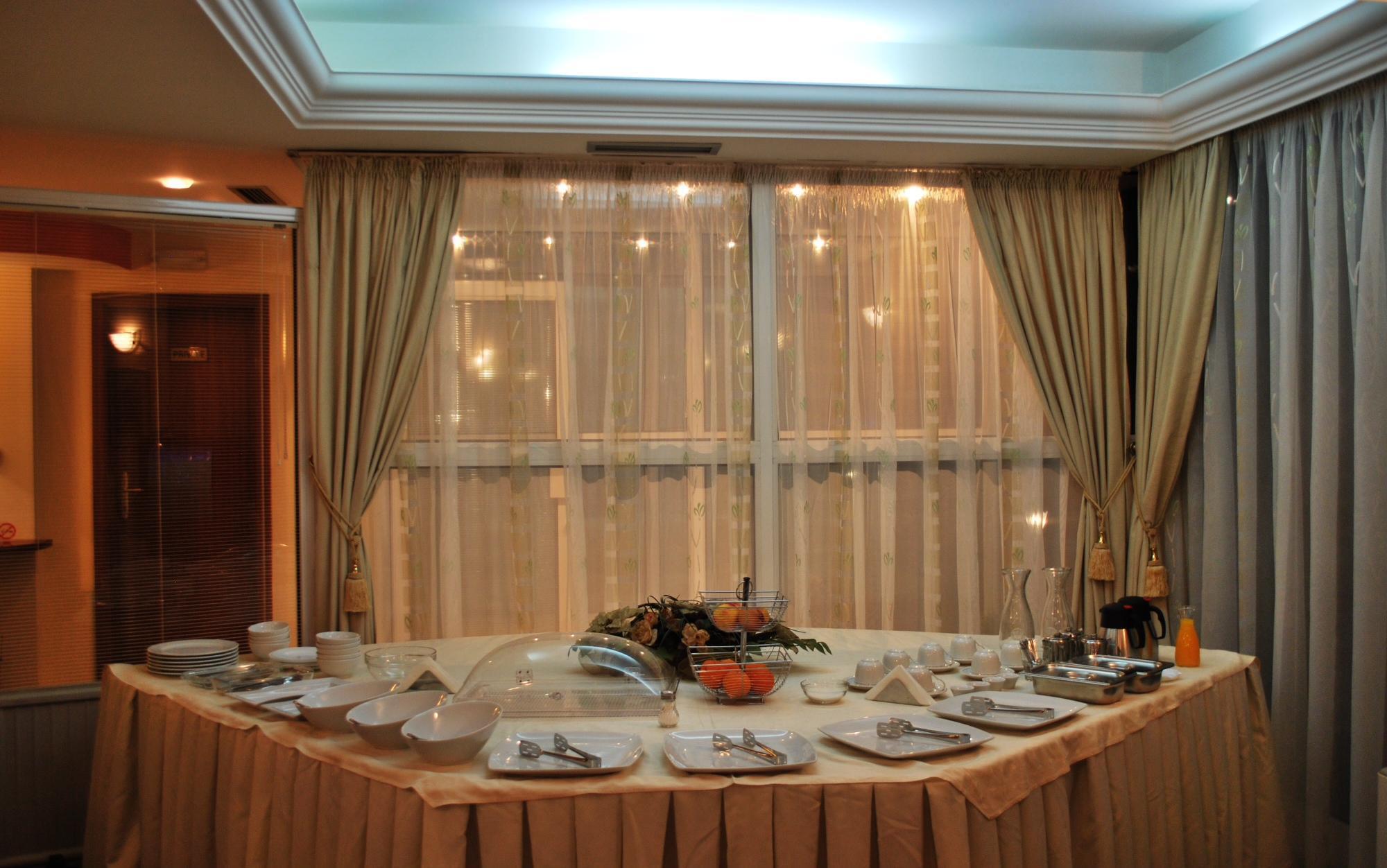 Hotel Residence Inn Skopje Eksteriør bilde