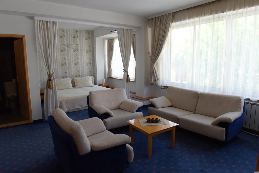 Hotel Residence Inn Skopje Eksteriør bilde