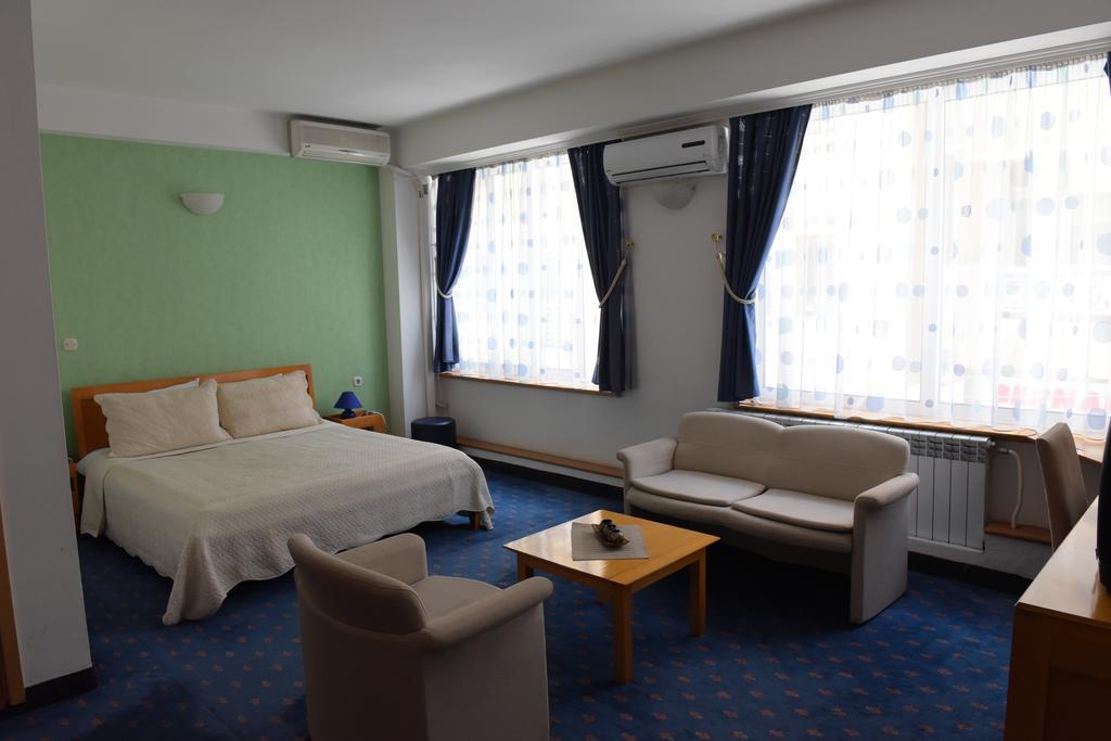 Hotel Residence Inn Skopje Eksteriør bilde