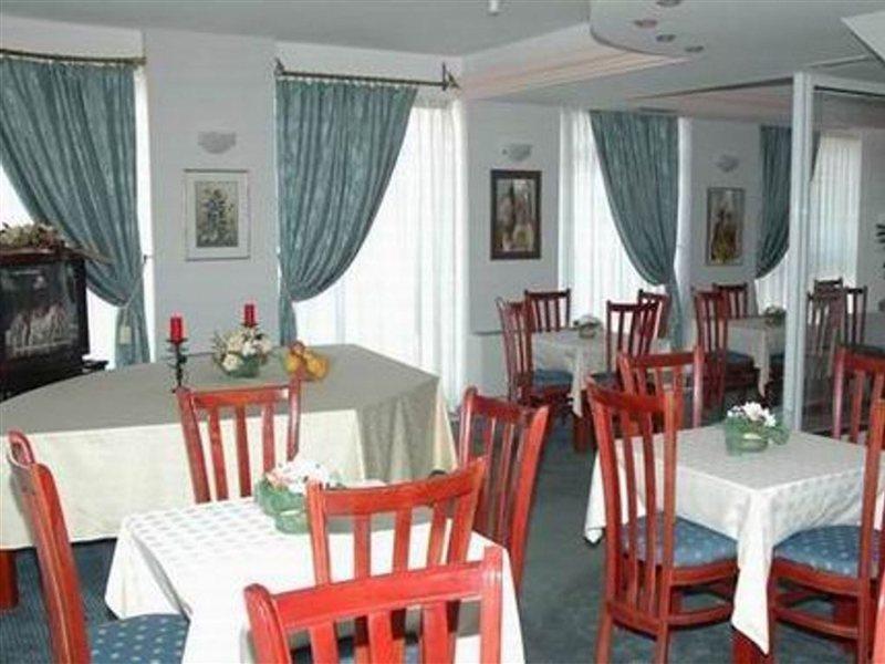 Hotel Residence Inn Skopje Eksteriør bilde